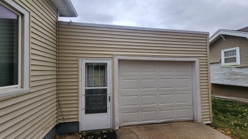 1022 7th St Sheldon, Iowa 51201