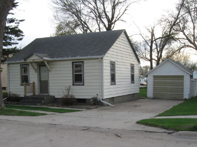 221 N 6th Ave Sheldon, Iowa 51201