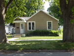 Show product details for 516 10th St Sheldon, Iowa 51201