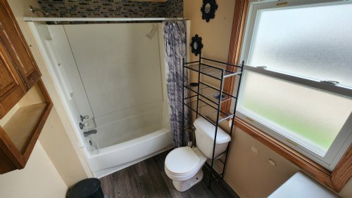 712 6th Ave Sheldon, Iowa 51201